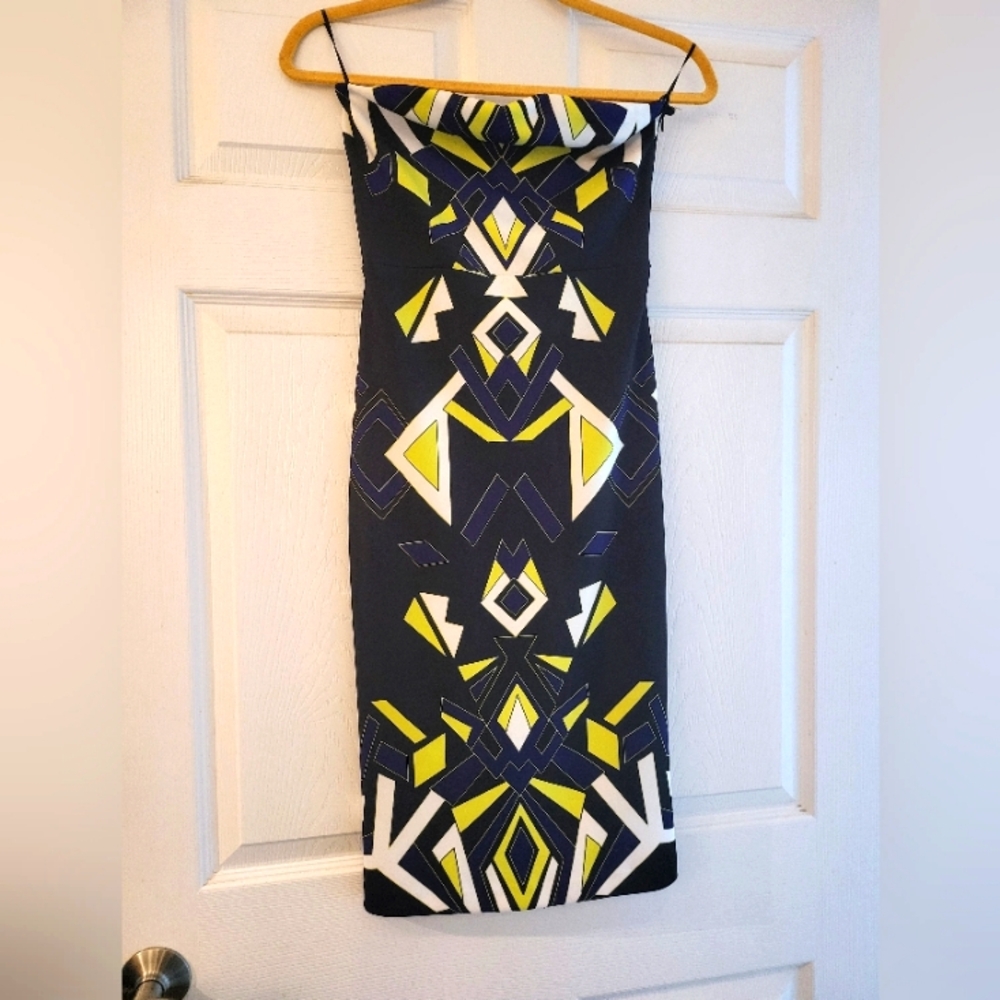 Super cute Mod A line fitted strapless dress